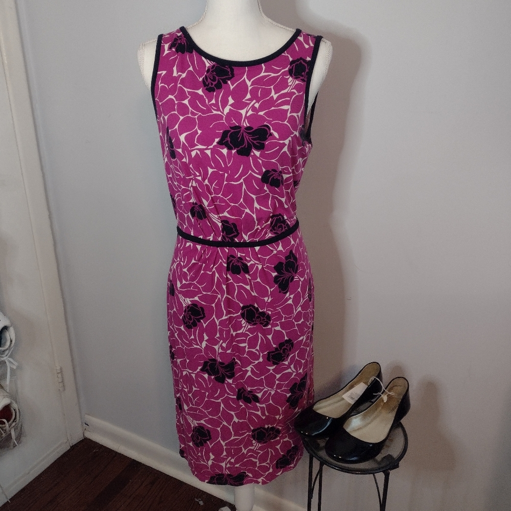 Cute Floral Ann Taylor Summer Dress